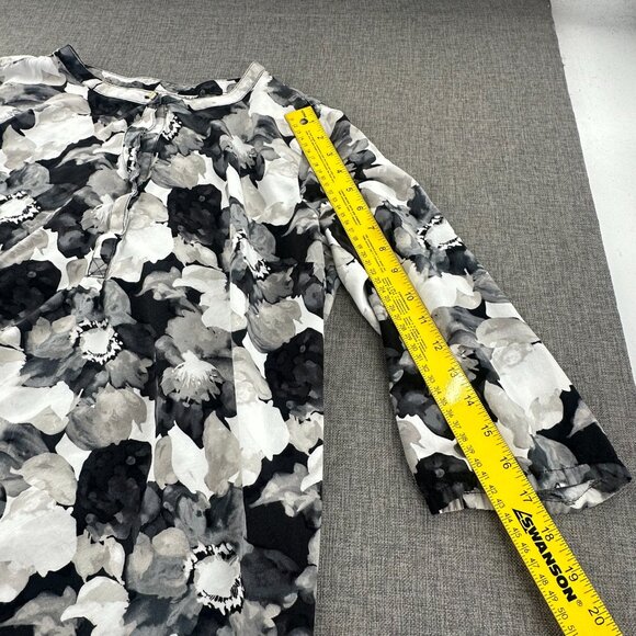 Liz Claiborne Floral‎ Blouse 3/4th Sleeves Black White Gray Round Neck XXL Rayon - Picture 5 of 11